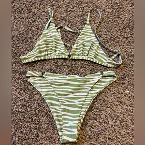 SHEIN Green Zebra Print Bikini